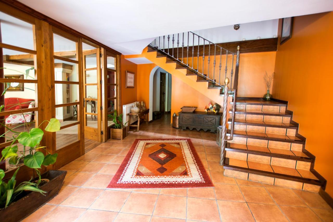 Posada Laura Potes Bagian luar foto