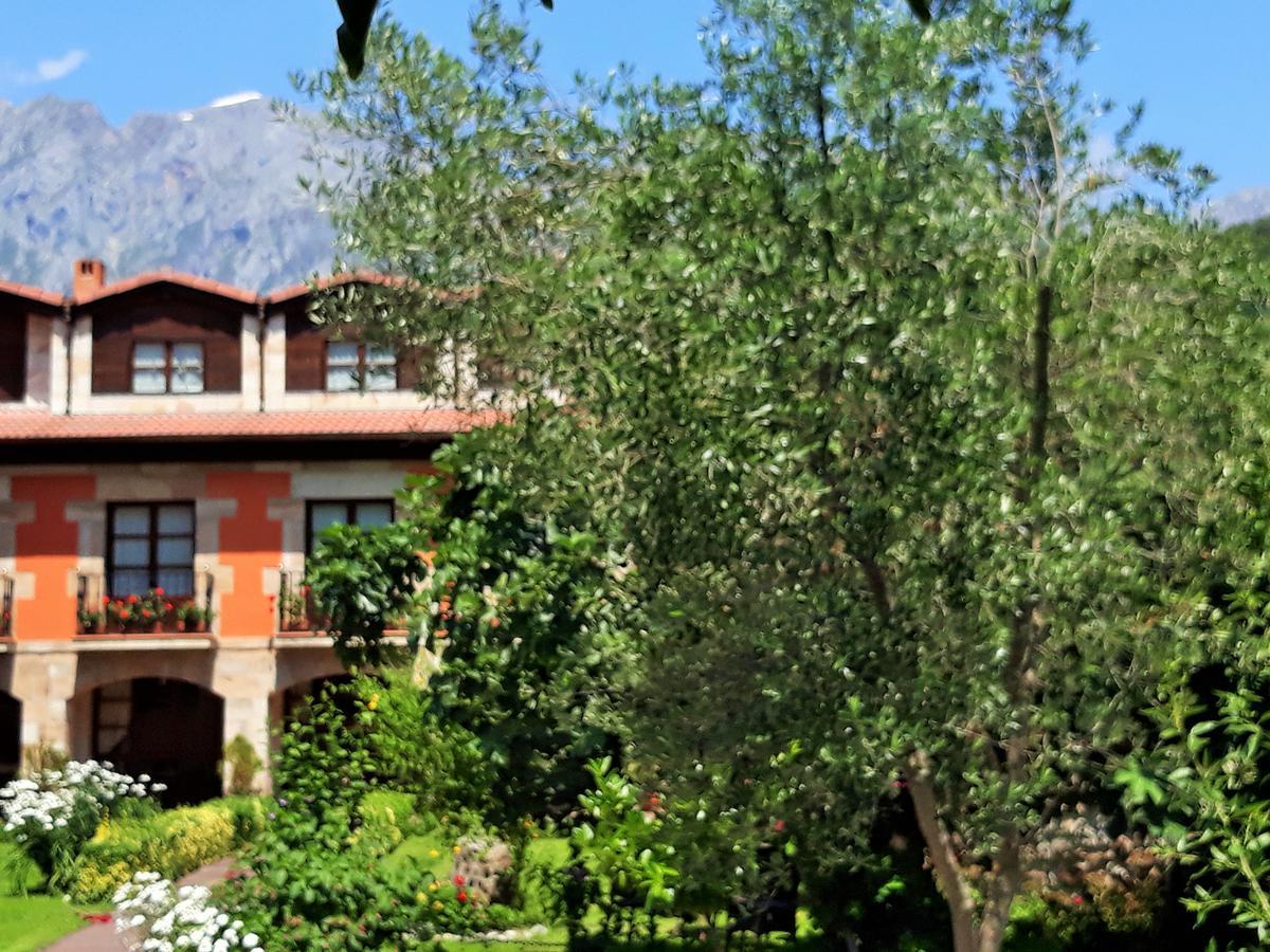 Posada Laura Potes Bagian luar foto